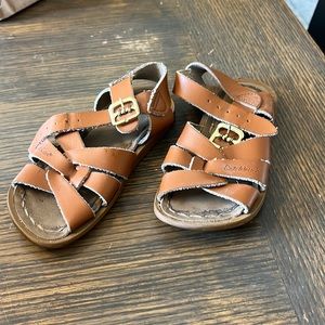 Salt water sandals toddler size 7 brown . GUC